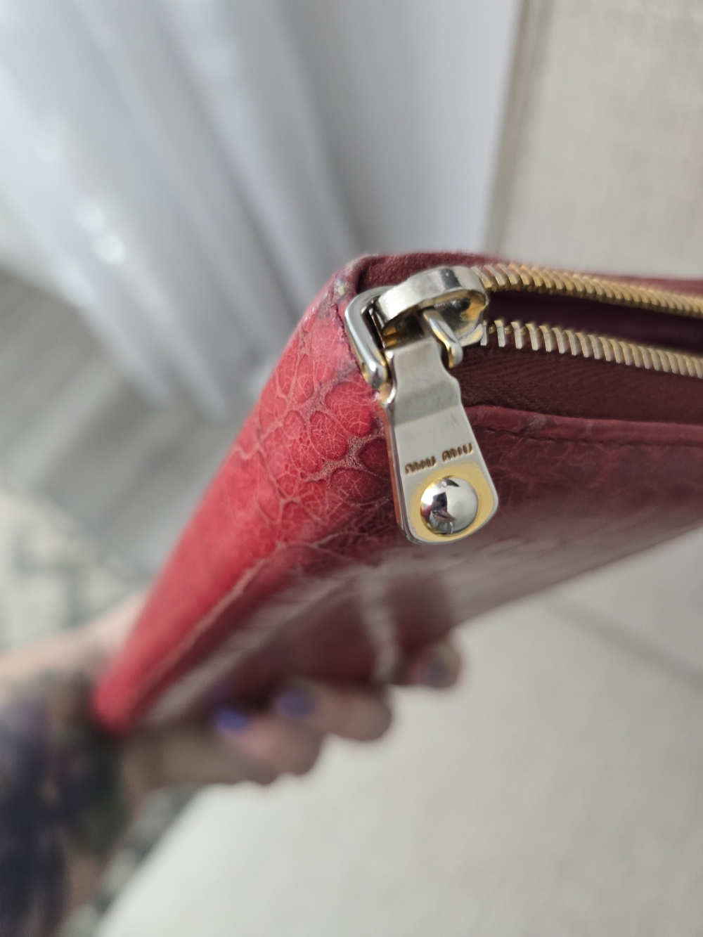 Miu Miu Red Croc-Embossed Zip Around Long Wallet - Picture 13 of 13
